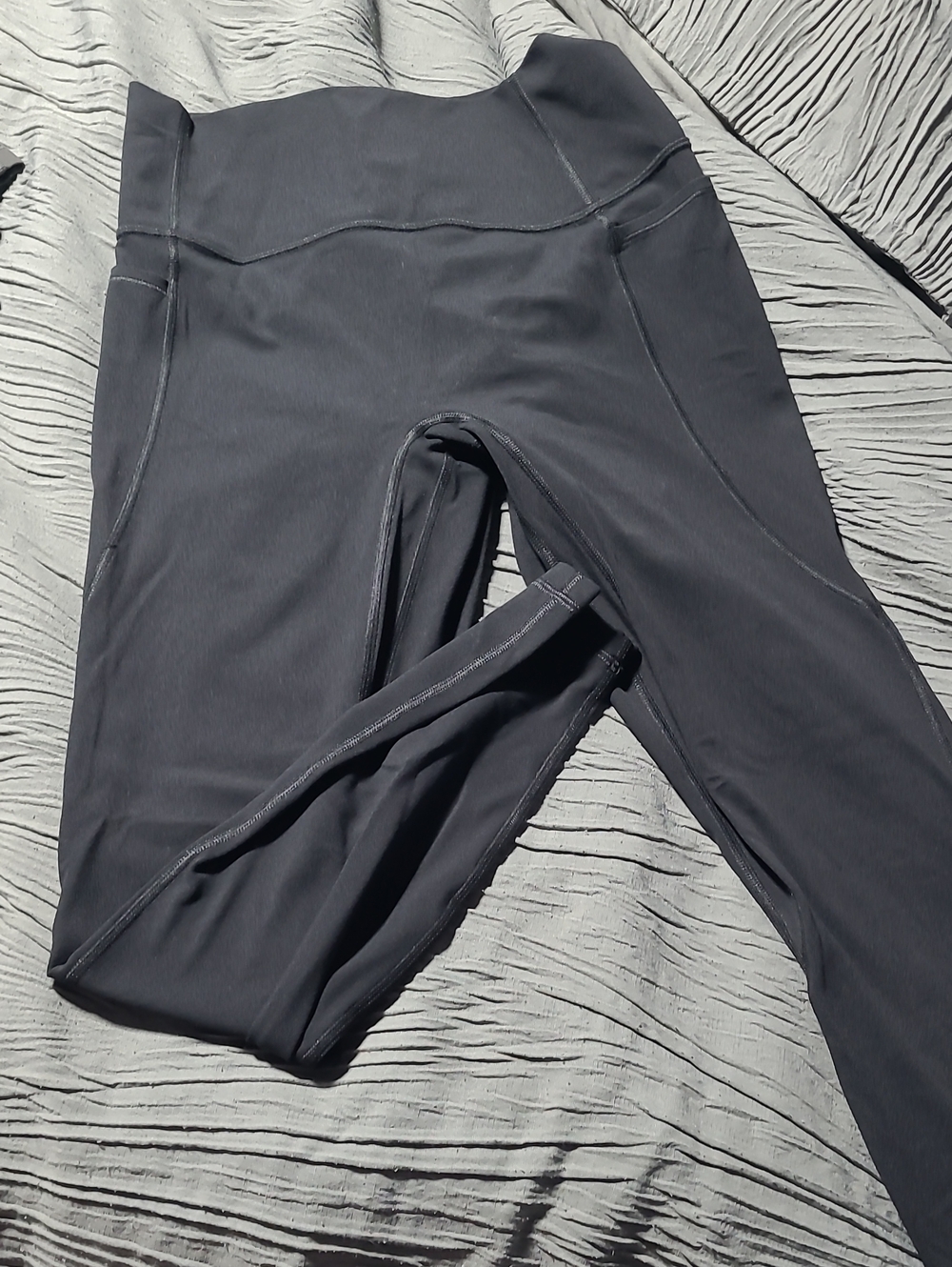 CRZ YOGA Black High-Waist Performance Leggings Scrunchy Bum With Pockets